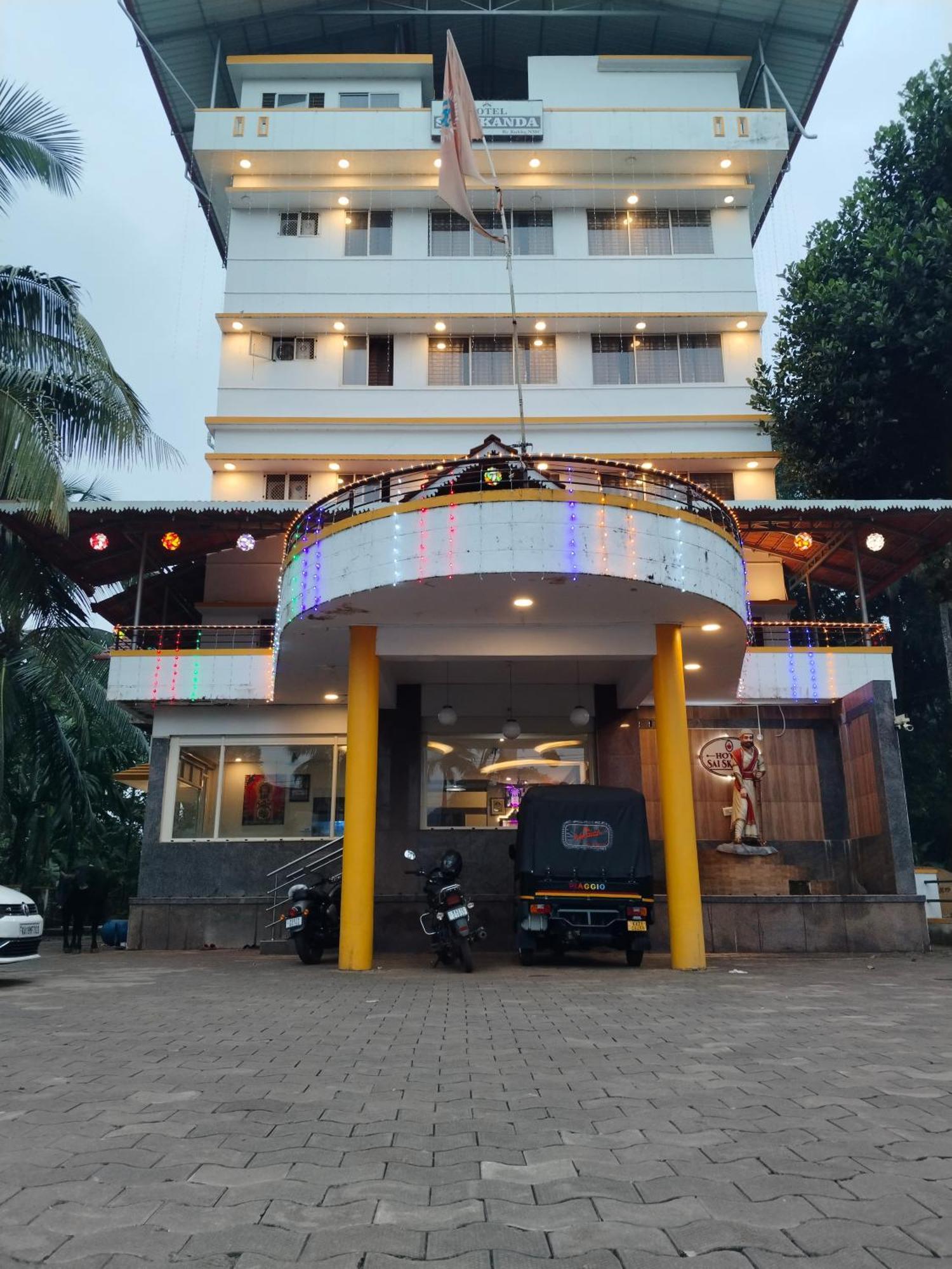 Sai Skanda Kukke Subrahmanya المظهر الخارجي الصورة
